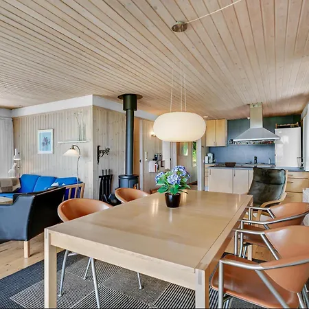 Tatil Evi In With 3 Bedrooms Knebel